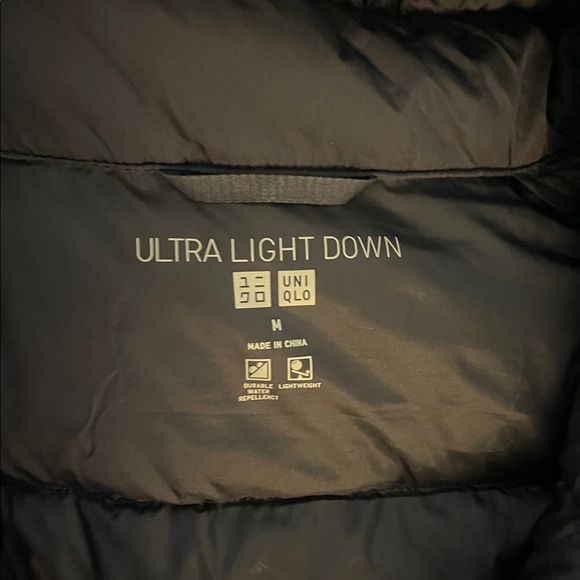 Women's Navy Ultra Light Down Parka - Picture 9 of 10